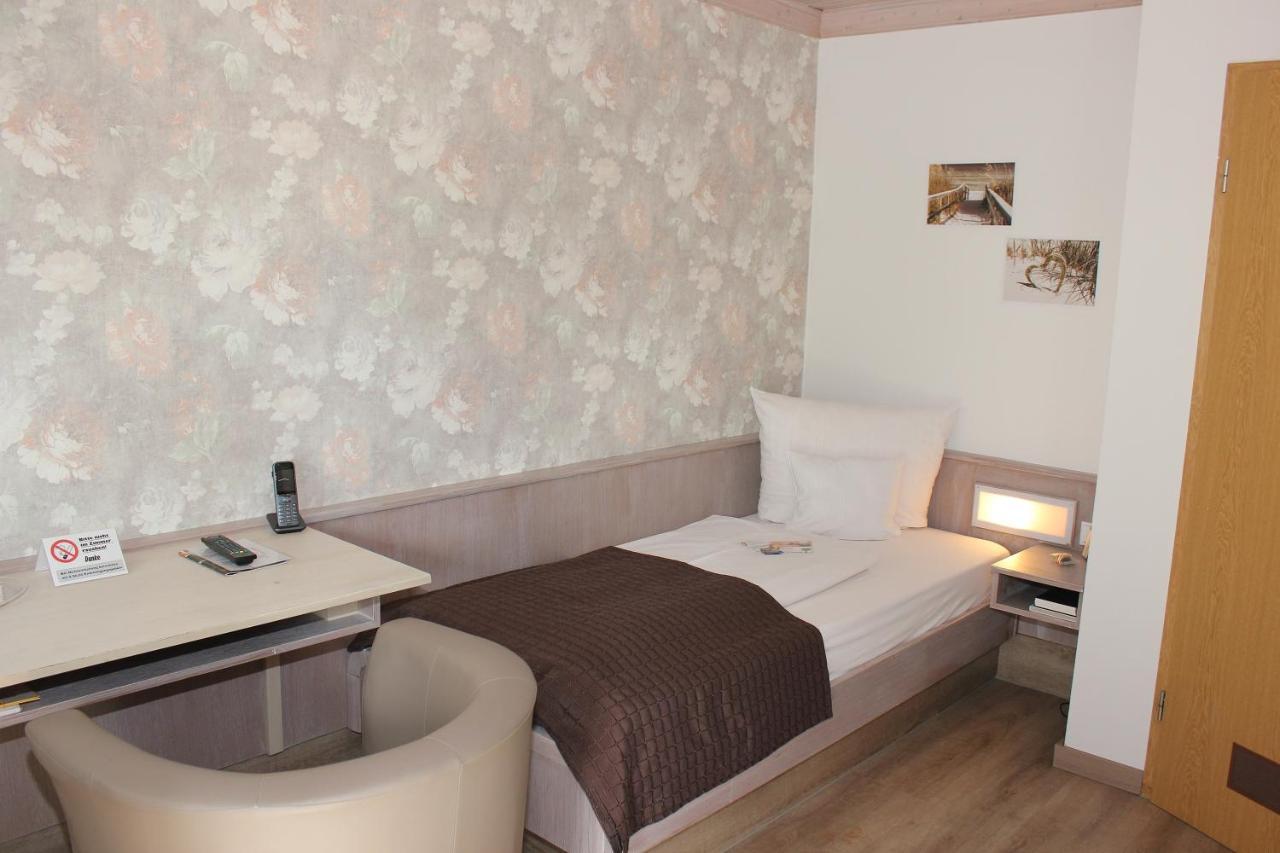 Landhotel Zum Boehm 로트 외부 사진